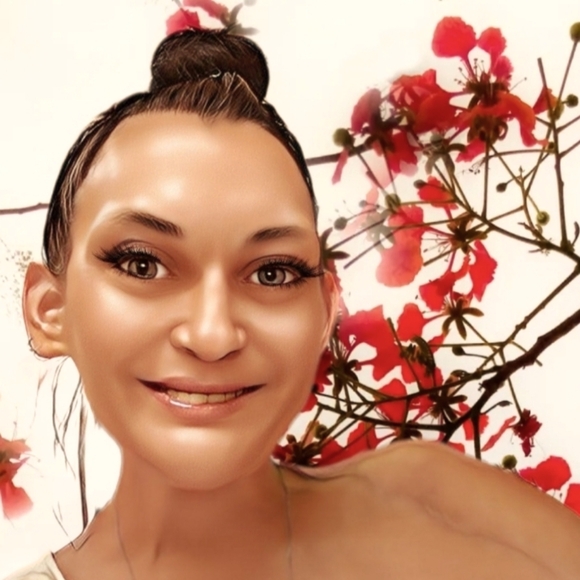 Meet your Posher, Amber - Picture 1 of 1